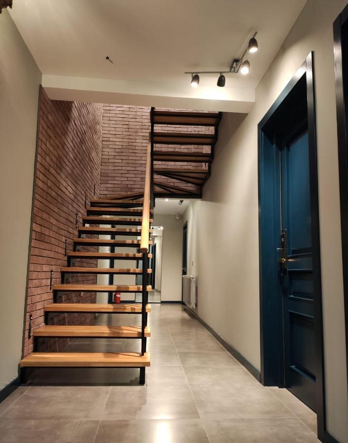 Qin Boutique Hotel 第比利斯 外观 照片